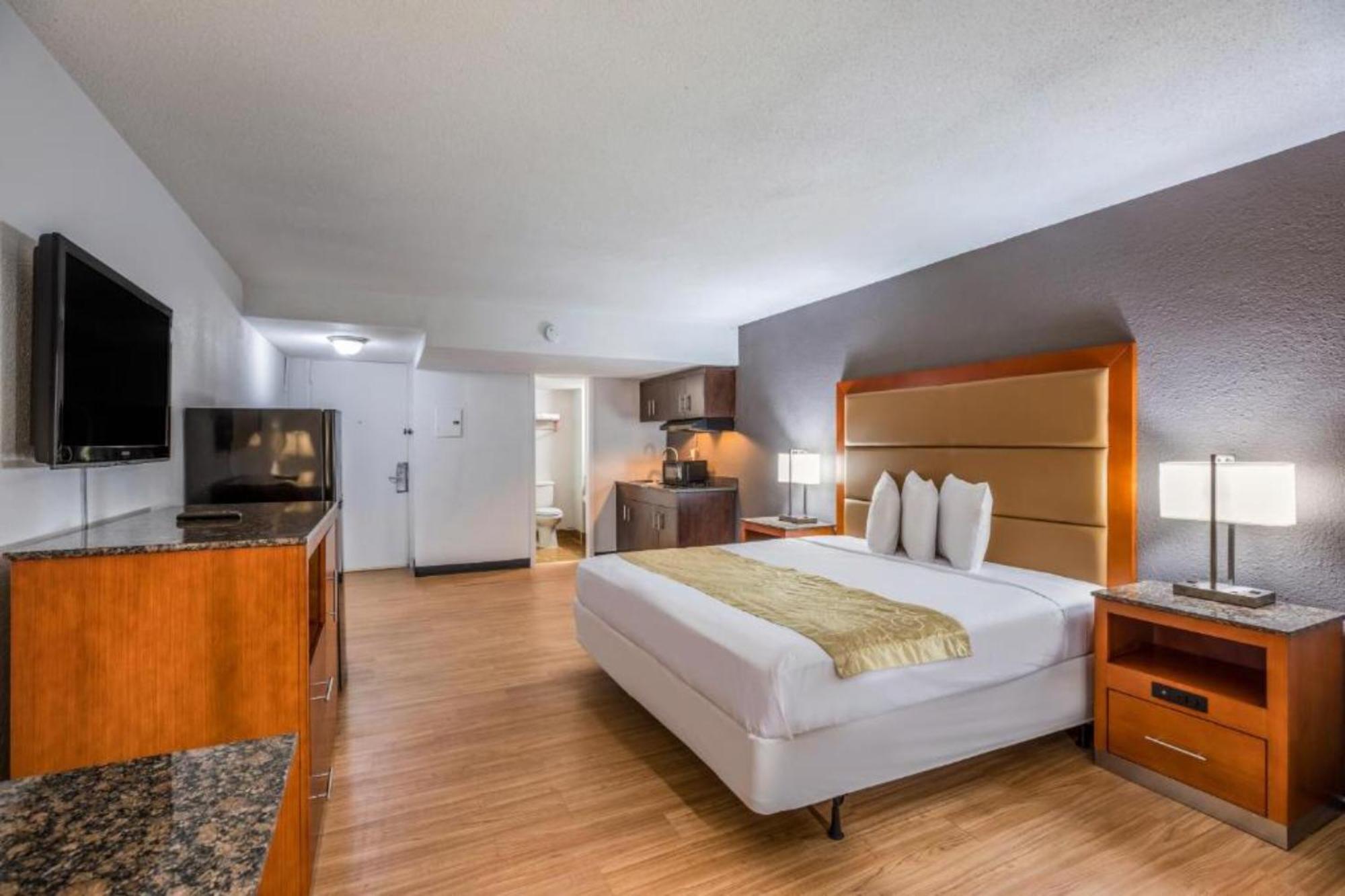 Oyo Hotel Orlando Airport Экстерьер фото